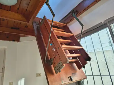 Depto Tipo Casa 2 ambientes con 1 baño