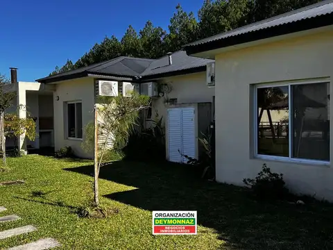 Complejo Turístico en Venta en Colón Entre Ríos Piscina