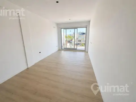 Arismendi 2700