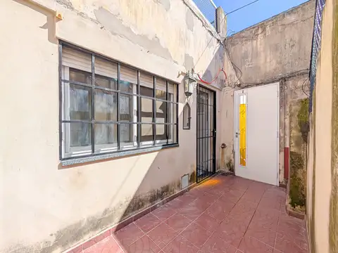 Depto Tipo Casa en Alquiler de 1 dormitorio