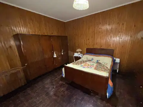 Casa 4 ambientes con 1 baño