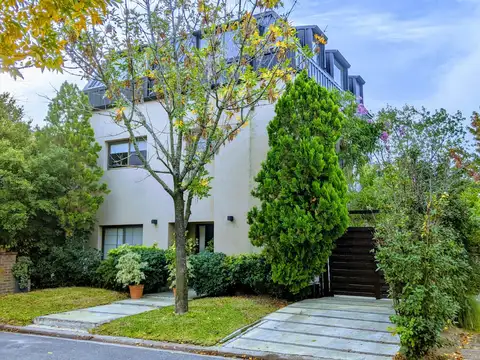 Casa en Venta de 5 dormitorios