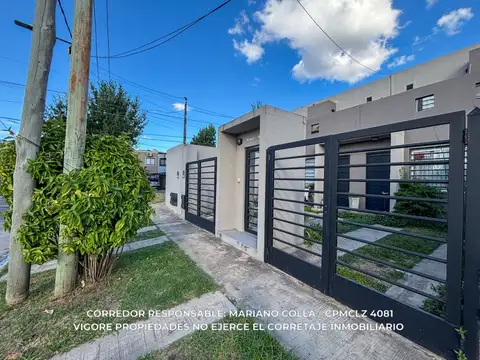 Casa 5 ambientes con 4 baños