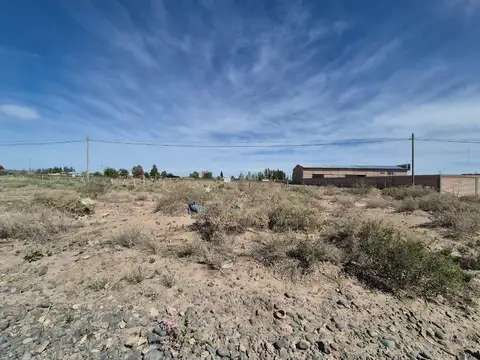 Terreno en Venta 121  mts Fondo