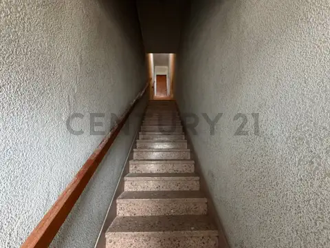Casa en Alquiler en La Plata, $ 700.000