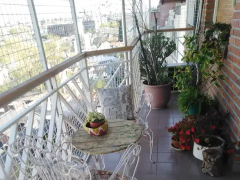 Alquiler 4 Ambientes frente balcón lavadero semipiso Mendoza al 5500