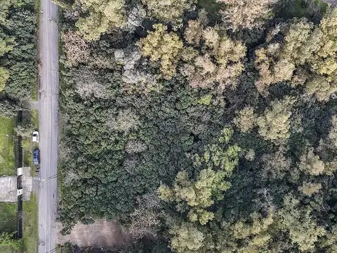 Terreno en Venta 30  mts Fondo
