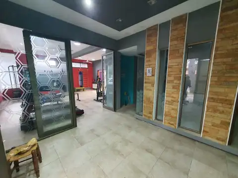 Venta de Importante Local comercial