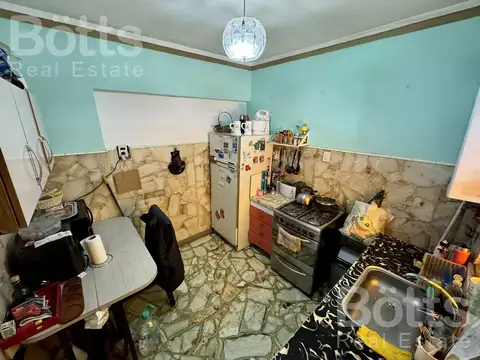 Depto Tipo Casa en Alquiler en Versalles, $ 1.250.000