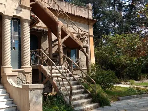 Avenida Bandera de los Andes 2200