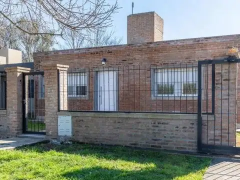 Casa en Venta 2 dormitorios con Piscina 