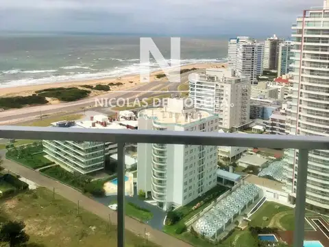 Apartamento en Venta de 2 dormitorios en Aidy Grill , Punta del este 