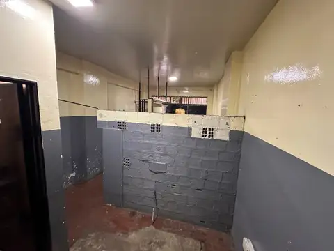 Local en Alquiler en Balvanera, $ 600.000