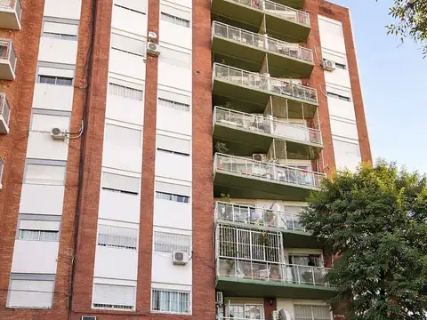 “4 ambientes en Flores – Apto crédito-imperdible 