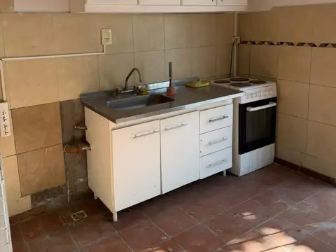 Depto Tipo Casa en Alquiler de 3 ambientes