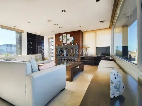 Casa en Alquiler Temporal de 5 dormitorios