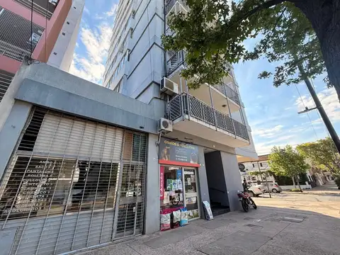 Amplio Semipiso al Frente