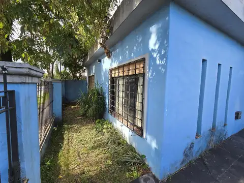 Casa en Venta con 6 cocheras