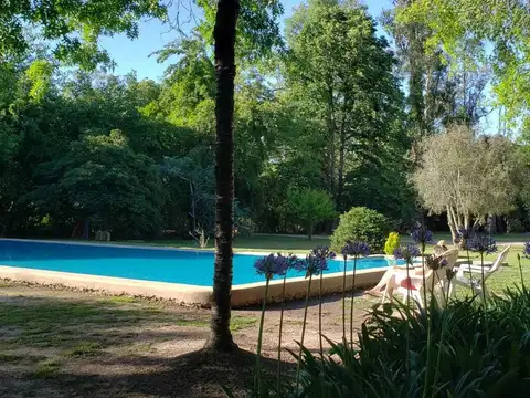 Casa en Alquiler Temporal con 1 cochera