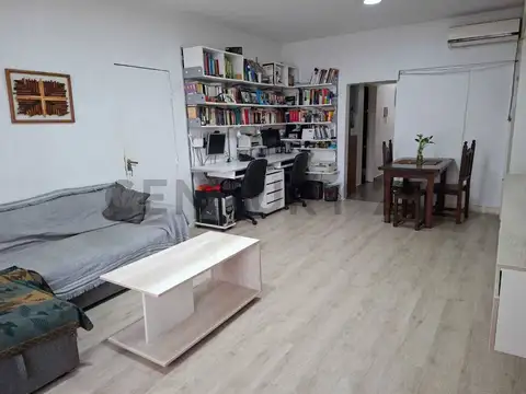 28 e/ 70 y 71 1800, Piso 0