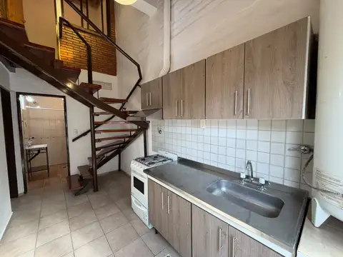 Depto Tipo Casa en Alquiler de 3 dormitorios