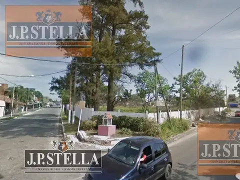 Fracción Industrial/Comercial  5237 m² frente a 3 calles - Villa Luzuriaga