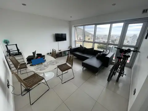 Departamento con excelentes vistas