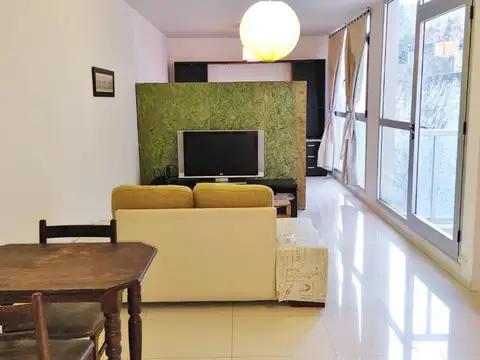 Carlos Ortiz 1400, Piso 2