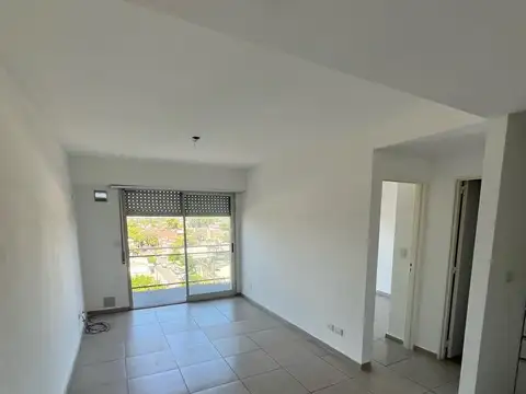 Departamento en marcos paz y pv.unidas