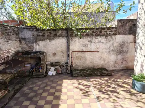 VTA DE LOTE DE TERRENO DE 7,80 X 26,29. LANUS ESTE