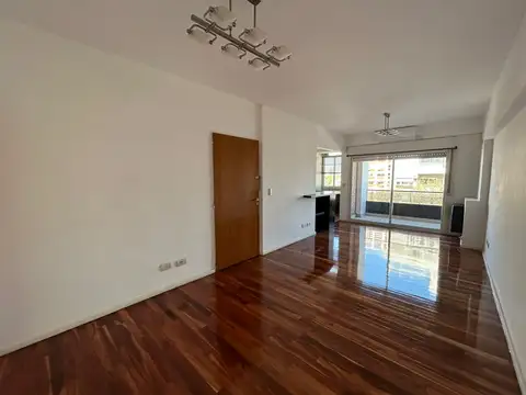 Excelente semipiso 3 amb en alquiler en Caballito Sur