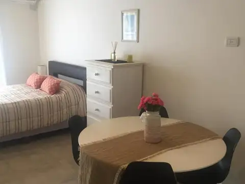 Departamento en Alquiler de Monoambiente