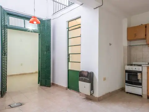 venta, casa de pasillo a remodelar! Gran potencial