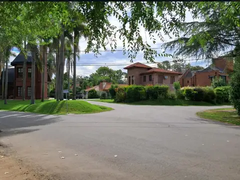 Loma Verde , Escobar