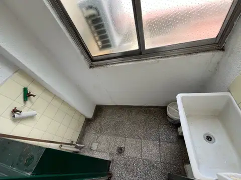 Departamento en Alquiler en Floresta, $ 600.000