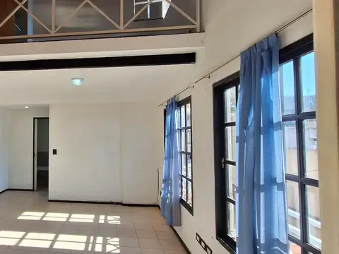 Depto Tipo Casa en Alquiler en Villa Santa Rita, $ 650.000