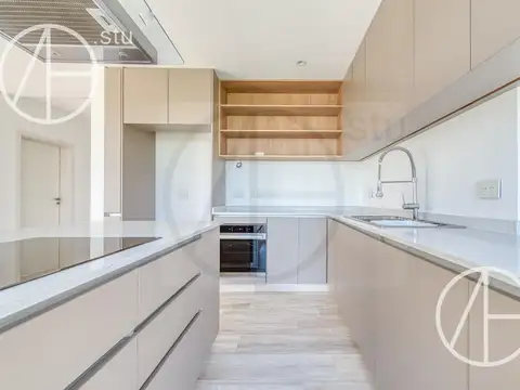 Casa en Alquiler al Oeste