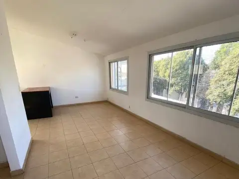 ALQUILO DPTO EN PLANTA ALTA