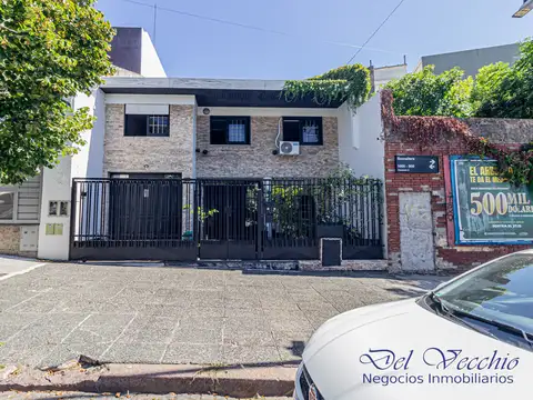 Casa de 6 ambientes con quincho y garage