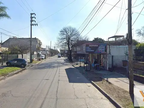 Avenida Calle Real e/ Almirante Brown y San Martin