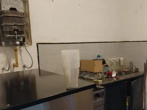 Depto Tipo Casa en Venta 40 años