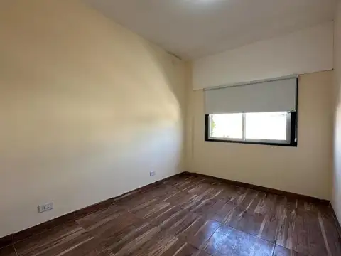 DEPTO 4 AMB EN VENTA EN GLEW