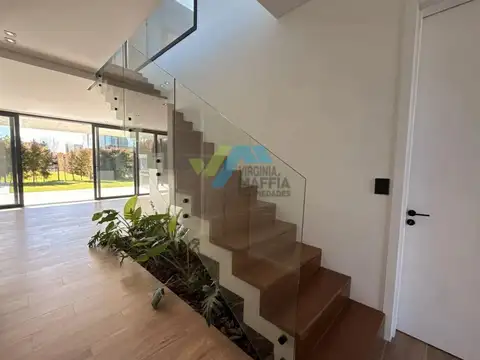 Casa en Venta al Noroeste