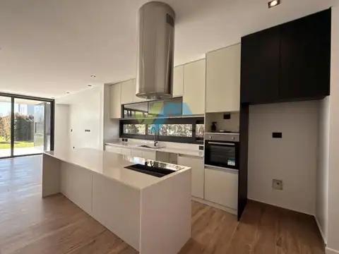 Casa en Venta en Nordelta Castaños, USD 790.000