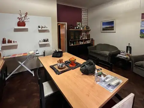 Departamento 3 ambientes con 2 baños