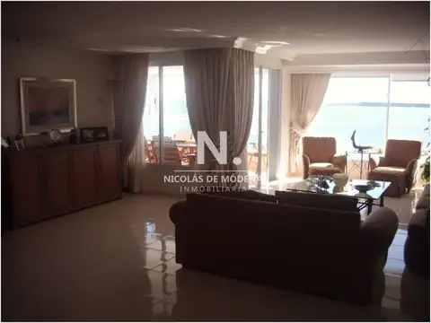 Departamento en Alquiler Temporal de 4 ambientes