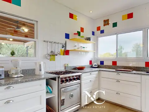 Casa en Venta en Costa Esmeralda, USD 220.000