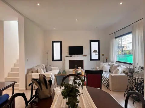 Casa en Alquiler Temporal en Muñiz, USD 1.600