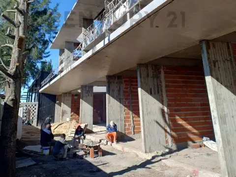 485 Y 138 OFICINA EN VENTA DISTRITO GORINA