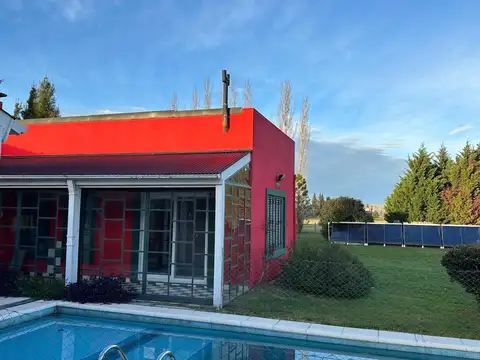 EXCELENTE CASAQUINTA ESTANCIA LAS LILAS DOS HECTAREAS CON EXCELENTE CASA , OPORTUNIDAD CON PRECIO INIGUALABLE